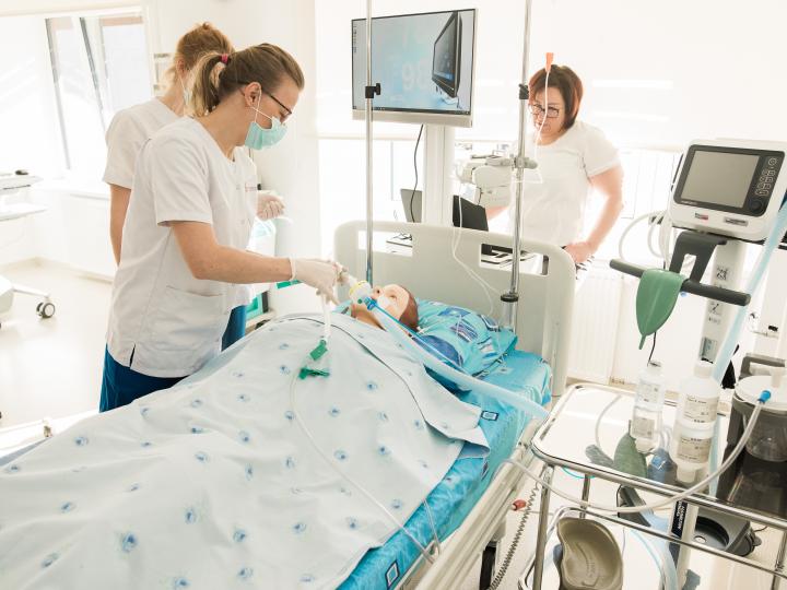 Tartu Health Care College students