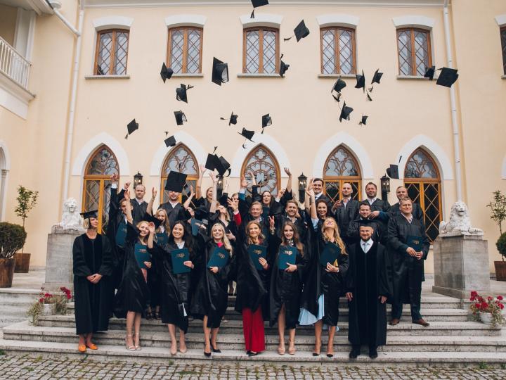 Graduation in EBS